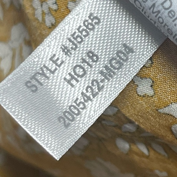 J Crew Liberty Slim Perfect Shirt Floral J5565 - Size 2 - Picture 9 of 10